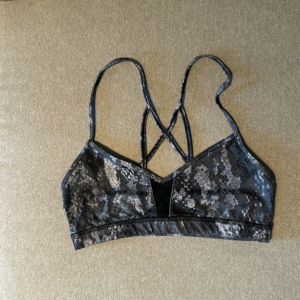 Alo Yoga Snakeskin Mesh Bra, Small, EUC